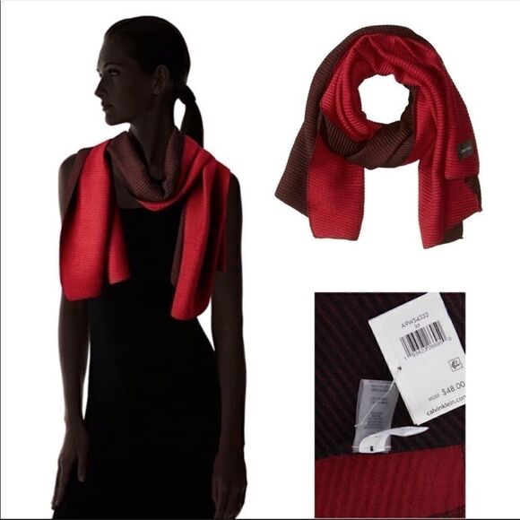 Calvin Klein double faced pleated blanket scarf - Picture 2 of 3